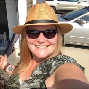 Meet your Posher, Bethany